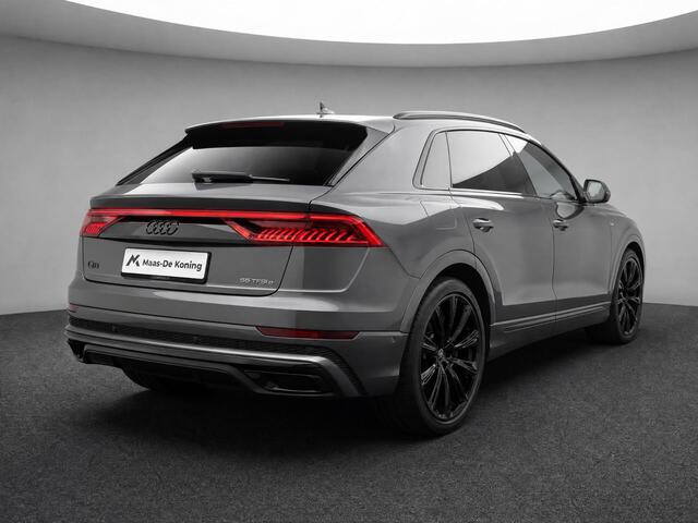 Audi Q8 55 TFSIe 381pk Tiptronic Quattro Pro Line S · Panoramadak · 360 Camera · Wegklapbare Trekhaak · Apple/Android Car Play · Luchtvering · 23'' Inch · – foto 2
