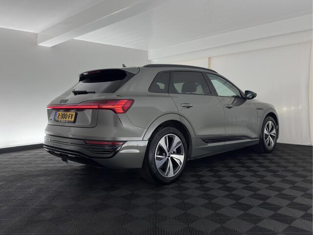 Audi Q8 e-tron 50 quattro Advanced Edition 95 kWh [3-Fase-22kW] {SoH-100%} (INCL.BTW) *LEATHER | FULL-LED | MEMORY-PACK | ADAPTIVE-CRUISE | CAMERA | PRIVACY-GLASS | DIGI-COCKPIT | PRIVACY-GLASS | SHIFT-PADDLES | DAB | AMBIENT-LIGHT | 20''ALU | TOWBAR* – foto 6