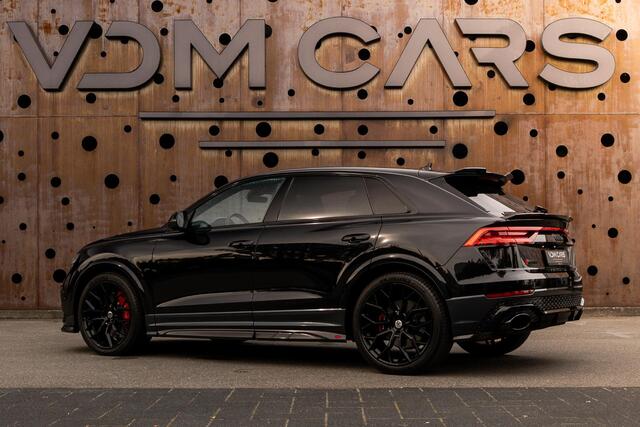 Audi Q8 4.0 TFSI RS Q8 quattro | URBAN | Carbon | Dynamic Plus | Keramisch | Assist | Panorama | B&O |