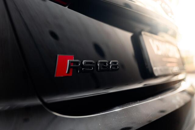Audi Q8 4.0 TFSI RS Q8 quattro | URBAN | Carbon | Dynamic Plus | Keramisch | Assist | Panorama | B&O |
