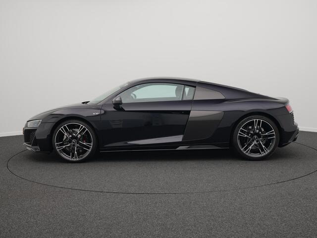 Audi R8 5.2 performance RWD