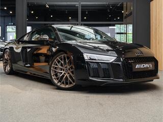 audi-r8-v10-quattro-plus-carbon-vol