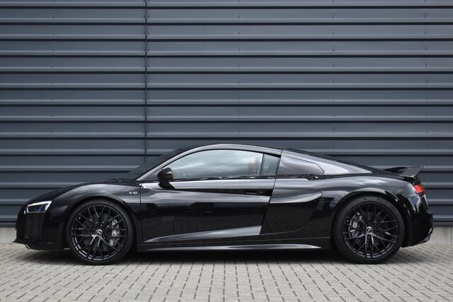 Audi R8 5.2 FSI V10 Quattro Plus | Keramisch | Carbon Exterieur + Motorruimte | B&O | Laser Light | Camera | Sportuitlaat |