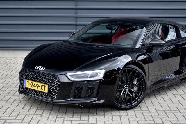 Audi R8 5.2 FSI V10 Quattro Plus | Keramisch | Carbon Exterieur + Motorruimte | B&O | Laser Light | Camera | Sportuitlaat |