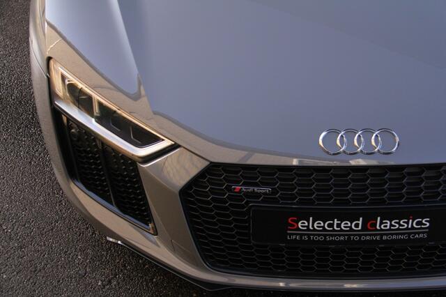 Audi R8 V10 RWS 1 of 999 / A1 condition / 1 owner / 1st paint / Dealer serviced