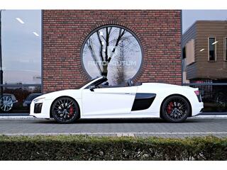 audi-r8-spyder-5.2-v10-quattro-virt
