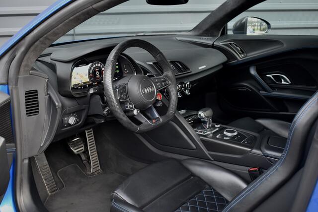 Audi R8 5.2 V10 FSI Quattro Plus 610pk | Keramisch | Laser Light | B&O | Carbon Exterieur + Motorruimte | Sportuitlaat | CarPlay |