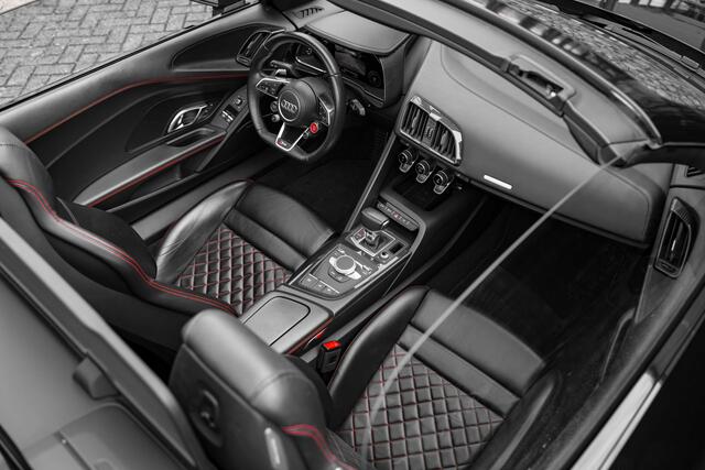 Audi R8 Spyder ABT V10 Plus | ABT Race package | ABT GR20 Forged velgen | ABT Exclusive carbon side pods | | Keramisch | Magnetic ride | Carbon in- en exterieur | B&O | Comfortsleutel