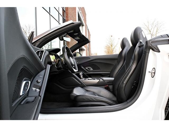 Audi R8 Spyder 5.2 V10 Quattro virtual sportabgas, LM20