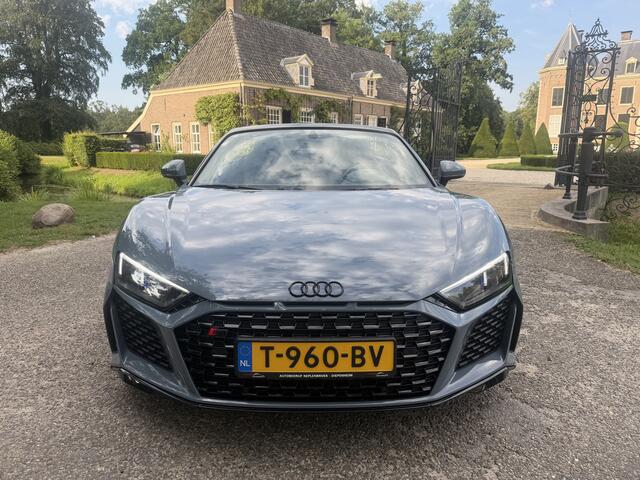 Audi R8 Spyder 5.2 performance quattro *Keramisch / Magnetic Ride / Capristo / Bang & Olufsen / Carbon / Laser* Prijs ¤ 209.900 | Bouwjaar 2021 | Kilometerstand 17.875 km