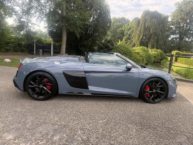 Audi R8 Spyder 5.2 performance quattro *Keramisch / Magnetic Ride / Capristo / Bang & Olufsen / Carbon / Laser* Prijs ¤ 209.900 | Bouwjaar 2021 | Kilometerstand 17.875 km