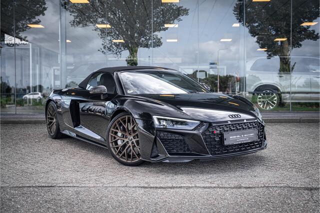 Audi R8 Spyder 5.2 performance (620pk) quattro Facelift ** Carbon ** Keramisch ** B&O