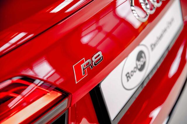 Audi R8 5.2 FSI RWS Gelimiteerd 1 of 999