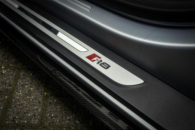 Audi R8 5.2 performance Quattro * Keramisch * Full Carbon* Capristo Uitlaat * Floret Mat * PPF