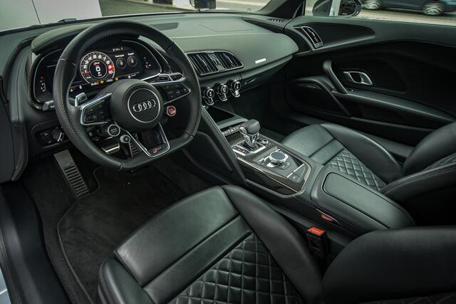 Audi R8 5.2 performance Quattro * Keramisch * Full Carbon* Capristo Uitlaat * Floret Mat * PPF