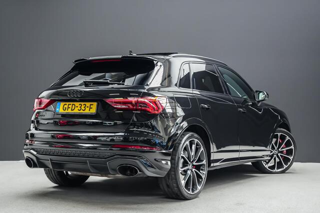 Audi RS Q3 RSQ 3 2.5 400pk TFSI |panoramadak|B&O|RS-sportuitlaat|sportstoelen honingraat|360 camera|Apple Carplay|blind spot|DAB|elek. achterklep|adaptive cruise control|21"|