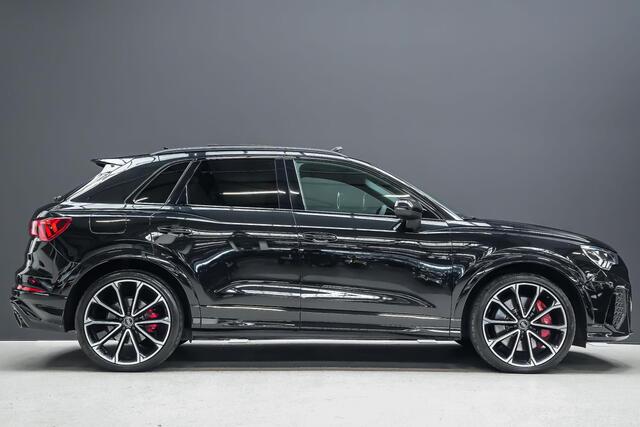 Audi RS Q3 RSQ 3 2.5 400pk TFSI |panoramadak|B&O|RS-sportuitlaat|sportstoelen honingraat|360 camera|Apple Carplay|blind spot|DAB|elek. achterklep|adaptive cruise control|21"|