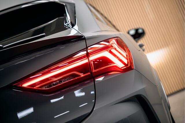 Audi RS Q3 RSQ3 Sportback TFSI Sport Design Pakket | B&O Soundsystem | Rode Stiksels |