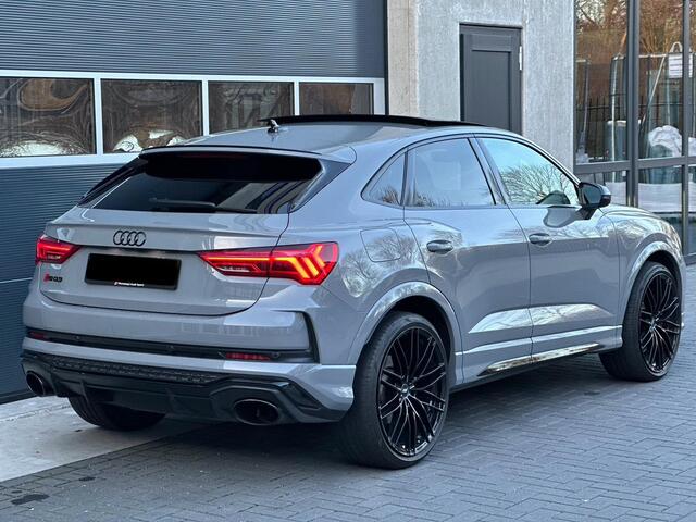 Audi RS Q3 Sportback TFSI UNIEKE AUTO , BOEKJES,NAP EN ONDERHOUDSHISTORIE