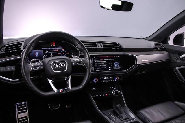 Audi RS Q3 TFSI | Adaptieve Cruise | Adaptieve Demping Systeem | Trekhaak | Matrix LED | Camera | Ambiance Verlichting | Assistentie Pakket | LED-lichtpakket |