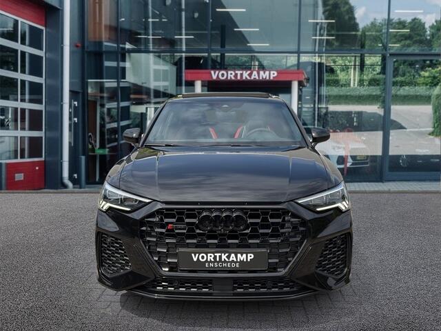 Audi RS Q3 2.5 TFSI QUATTRO NAPPA-LEDER/PANO-DAK/SONOS/360CAMERA/ALCANTARA