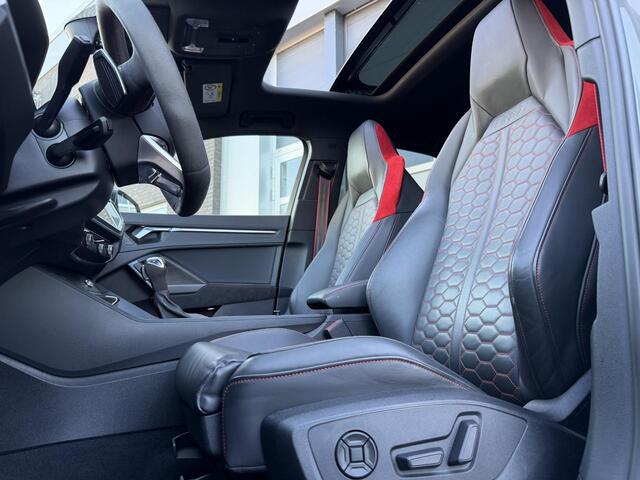 Audi RS Q3 Sportback TFSI RS | Schuif-kanteldak | B&O 3D | CARBON | 360 CAMERA | RS-DESIGN | KEYLESS | Trekhaak | ACC | SFEER
