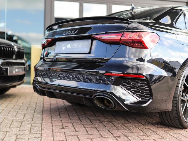 Audi RS3 A3 Limousine 2.5 TFSI quattro | Matrix | Keyless | B&O | Leder | Camera