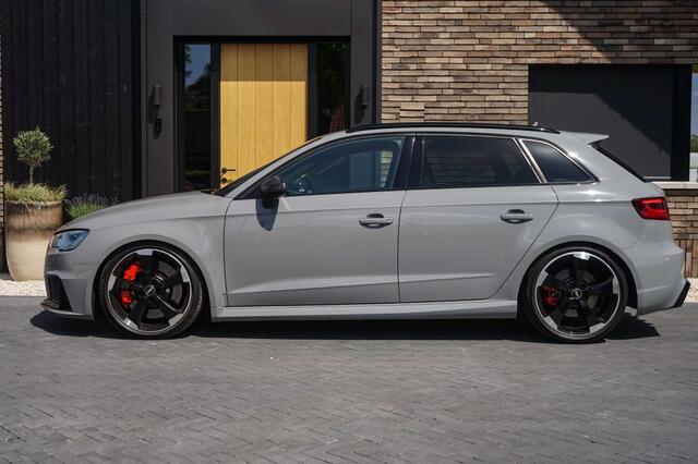 Audi RS3 RS 3 Sportback 2.5 TFSI Quattro Nardo-grey