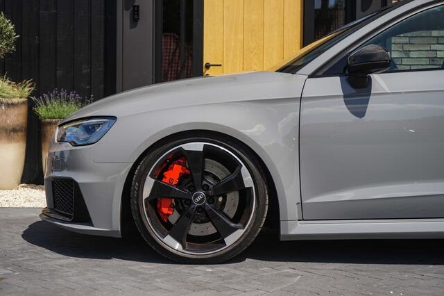 Audi RS3 RS 3 Sportback 2.5 TFSI Quattro Nardo-grey