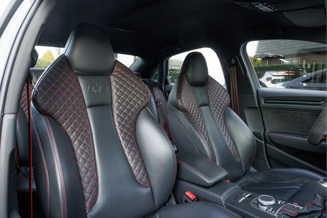 Audi RS3 2.5 TFSI Quattro Orig. NL Keramisch - B&O - Nardo Grau