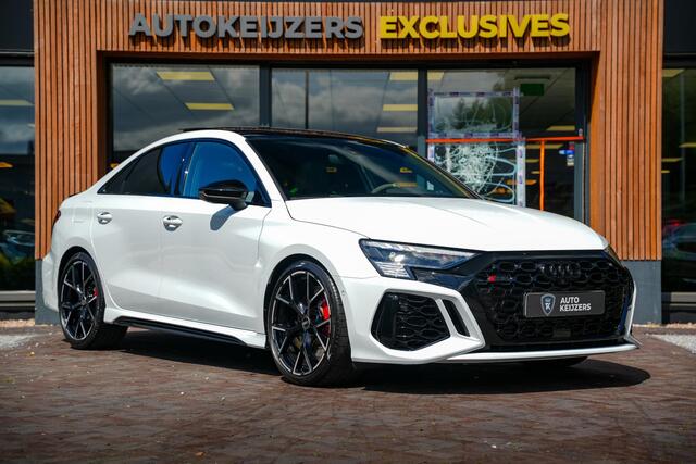 Audi RS3 A3 Limousine 2.5 TFSI quattro Panoramadak B&O HUD ACC Hulk Edition