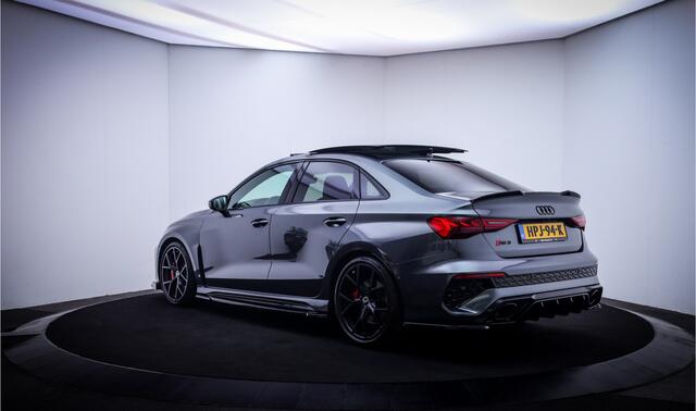 Audi RS3 Limousine 2.5 TFSI RS 3 quattro PANO | B&O | MATRIX LED | RS ZETELS | CAMERA | MAXXTON | ACC | STOELVERW | CARPLAY | NAVI | LMV 20''