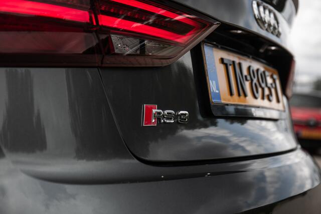 Audi RS3 Limousine 2.5 TFSI RS 3 quattro , RS uitlaat, Keramische remmen,