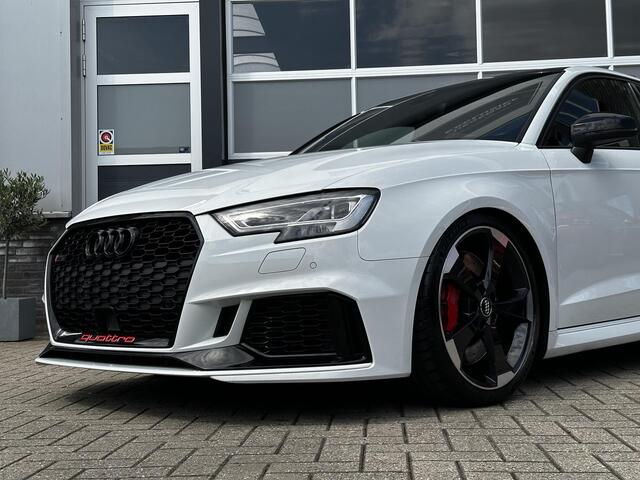 Audi RS3 Sportback 2.5 TFSI RS 3 quattro DAZA | Schuif-kanteldak | B&O | RS DESIGN | MAGNETIC RIDE | Camera | Keyless | ACC | CARBON
