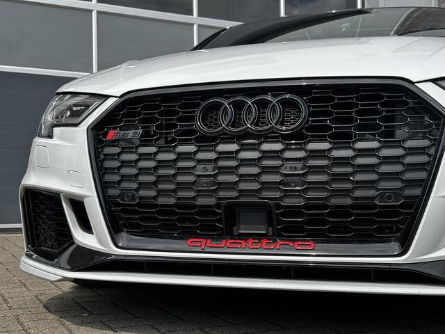 Audi RS3 Sportback 2.5 TFSI RS 3 quattro DAZA | Schuif-kanteldak | B&O | RS DESIGN | MAGNETIC RIDE | Camera | Keyless | ACC | CARBON