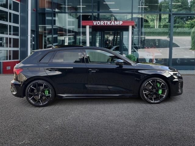 Audi RS3 2.5 TFSI QUATTRO PANO-DAK/CAMERA/LEDER/BenO/NAVI/ACC/NAVI/CARPLAY