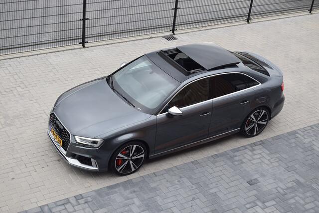 Audi RS3 Limousine 2.5 TFSI 400pk Quattro Pano | Magnetic ride | B&O