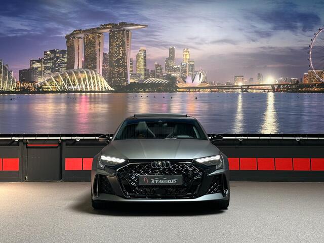 Audi RS3 Sportback 2.5 TFSI quattro PPF|RS-Schaalstoelen|Sonos|MatteGrijs|HUD|Alcantara|Vol!
