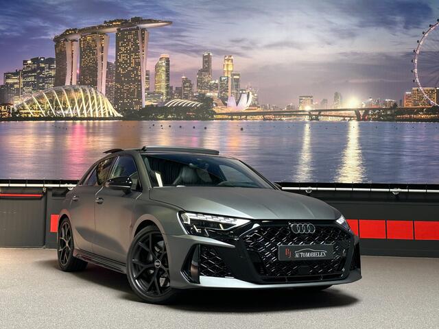 Audi RS3 Sportback 2.5 TFSI quattro PPF|RS-Schaalstoelen|Sonos|MatteGrijs|HUD|Alcantara|Vol!