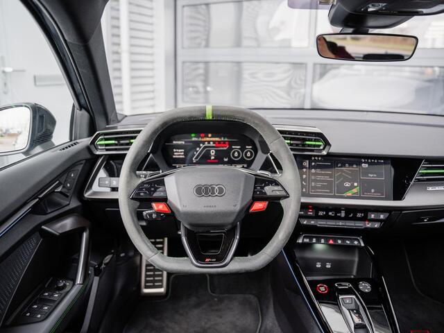 Audi RS3 Sportback 2.5 TFSI quattro | Keramisch | Carbon | Head-up | Sonos