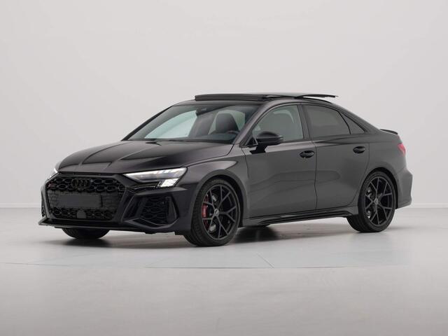 Audi RS3 Limousine 2.5 TFSI RS 3 Quattro Panorama B&O HuD Sportuitlaat 60