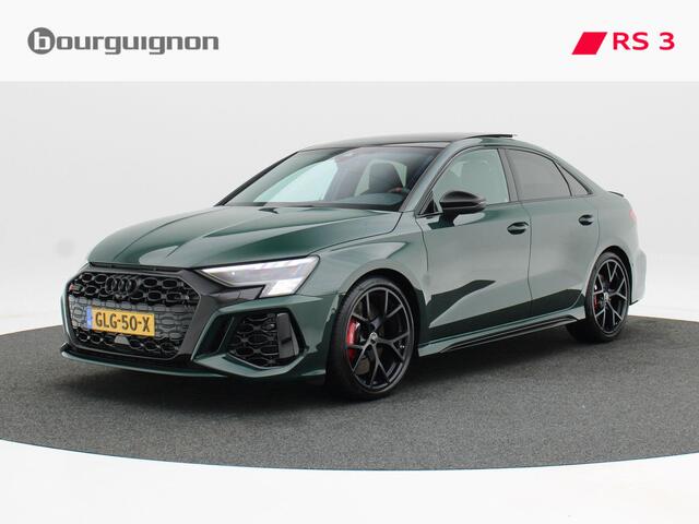 Audi RS3 A3 Limousine 2.5 TFSi quattro 400 Pk 500 Nm | RS Sportuitlaat | Matrix LED | Panoramadak | B&O | RS Stoelen | Origineel Nederlands | 19 Inch | 6.758 KM!!