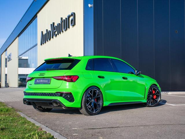 Audi RS3 Sportback 2.5 TFSI quattro | Head-Up | Matrix Led | Adapt. Cruise | B&O Audio | Rs stoelen