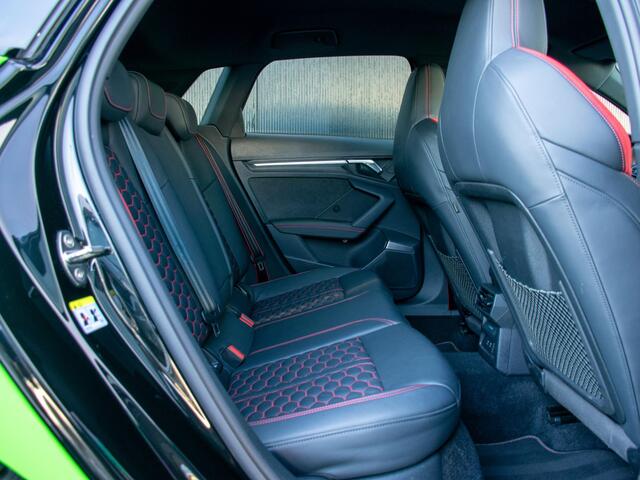 Audi RS3 Sportback 2.5 TFSI quattro | Head-Up | Matrix Led | Adapt. Cruise | B&O Audio | Rs stoelen