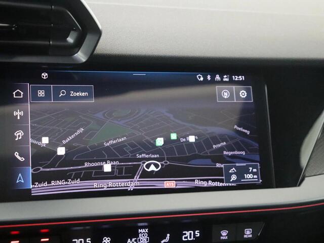 Audi RS3 Sportback 2.5 TFSI RS 3 quattro | Panoramadak | Achteruitrijcamera | RS-sportuitlaatsysteem | Navigatie Plus | Virtual cockpit Plus | LED matrix verlichting | Comfortpakket pro | SONOS |