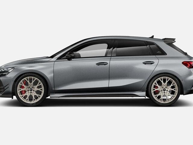 Audi RS3 Sportback 2.5 TFSI quattro 400 PK competition limited 593/750 · Audi Exclusive Gletsjerwit Mat Effect · Head-Up display · Sonos Premium 3D · Glazen panoramadak