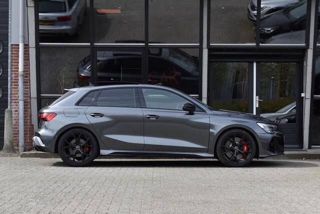 Audi RS3 Sportback 2.5 TFSI quattro Pano Kuip Lane Keyless Sonos Camera