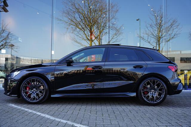 Audi RS3 Sportback 2.5 TFSI Quattro Panorama / SONOS 3D / Magnetic Ride