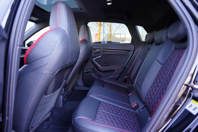 Audi RS3 Sportback 2.5 TFSI Quattro New Service