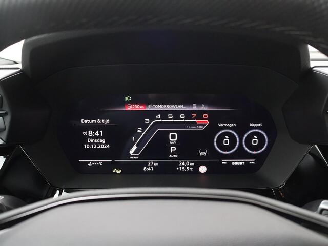 Audi RS3 Sportback 2.5 FSI 295 kW / 400 PK | Sonos premium 3d | Pneumatische lendensteunen | Velgen 10-kr.sp. zwart | Topsnelheid 280 km/h | Glazen panoramadak | Rs-sportuitlaatsysteem | Assis.pak driving+parking plus | Climate pakket plus | Matrix koplampen | Com